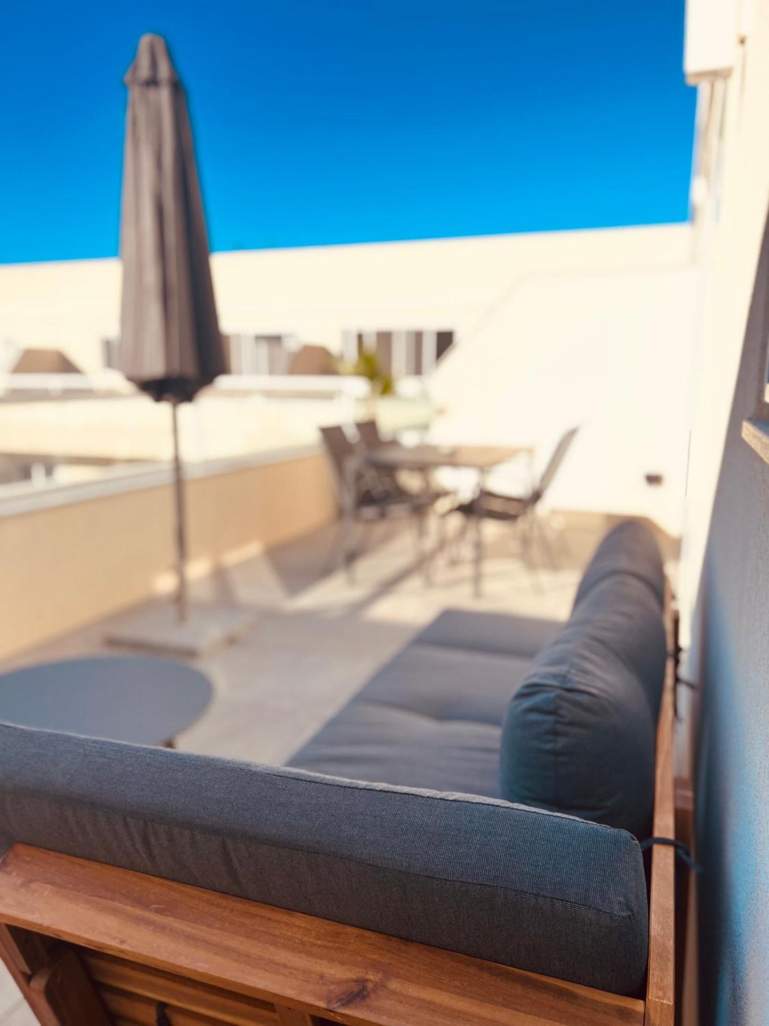 Modern & Spacious 2Br Penthouse With Terrace - Close To Qawra Beach St. Paul's Bay Exterior foto